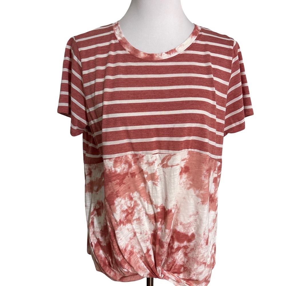 Eyeshadow Red and White Striped Tie Dye Eyeshadow Top